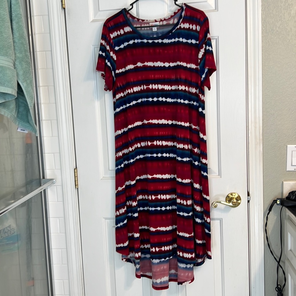 Lularoe Carly tie dye xl